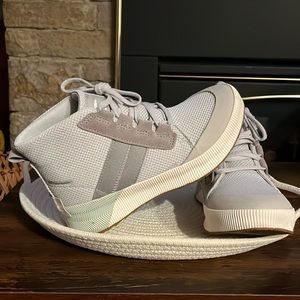 Sorel Out N About mid sneaker